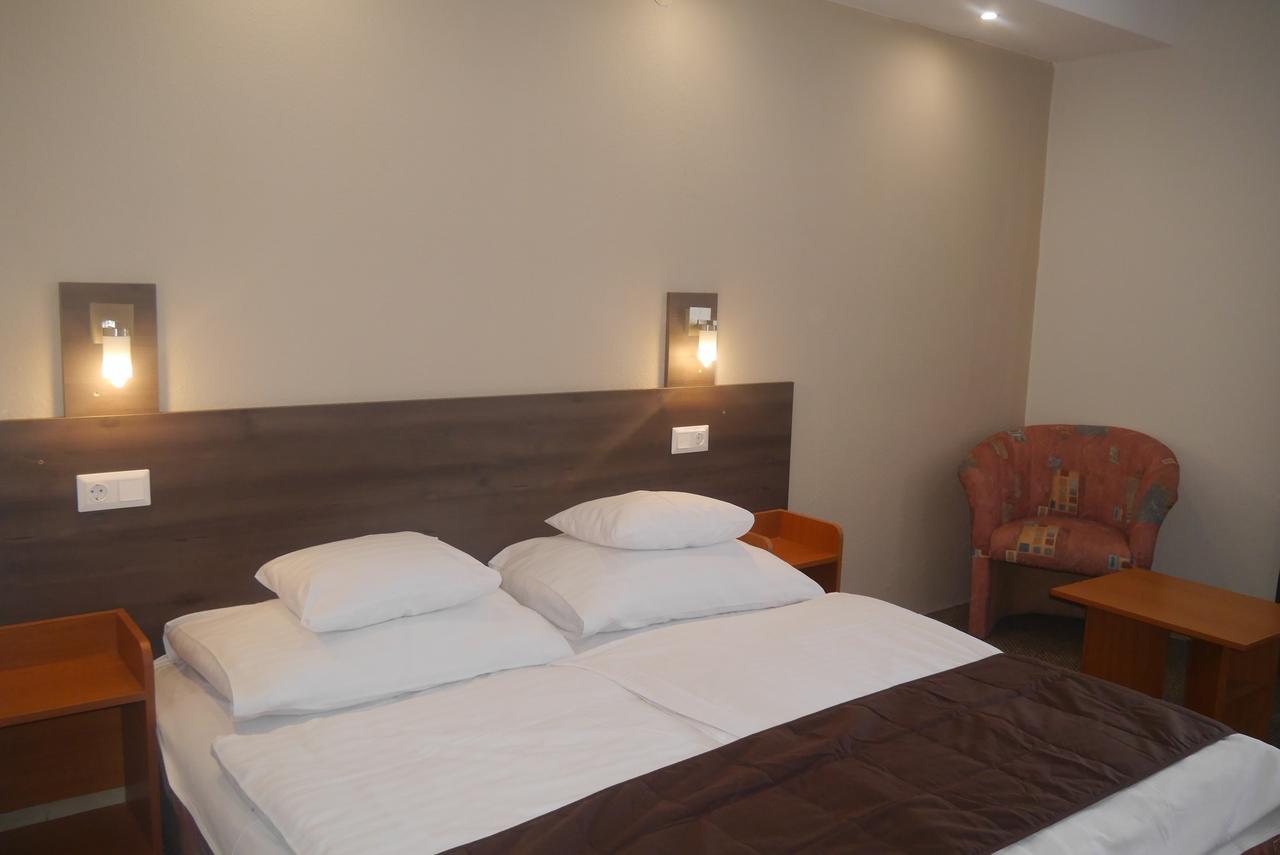 Hotel Tagore Balatonfüred Esterno foto